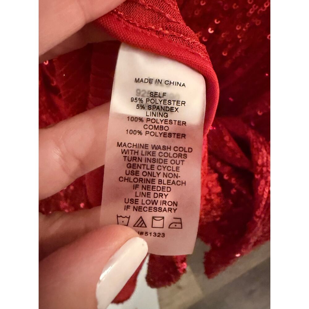 Vince Camuto Red Sequence Clip Closure Blouse Size 2X NWT - Picture 5 of 5